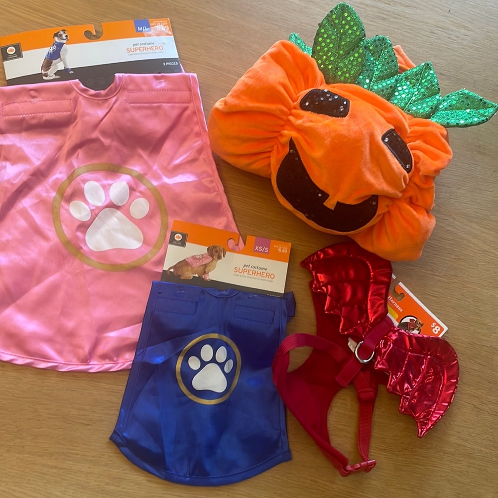 NWT PET HALLOWEEN COSTUMES - Picture 1 of 7